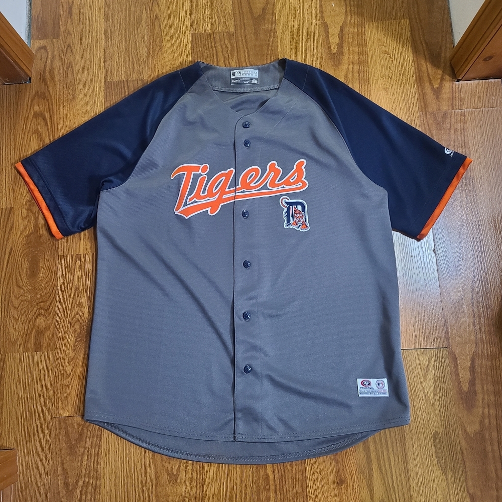 Detroit Tigers Jersey Size XL